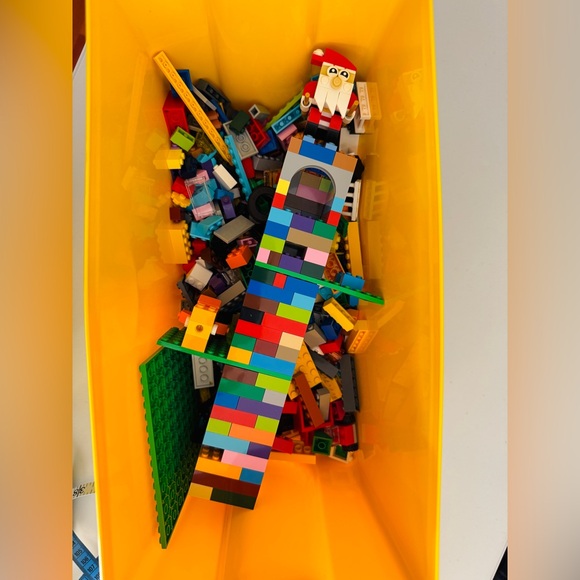 LEGO Assorted Bricks & Storage Box + Holiday Santa Tower - Picture 4 of 15